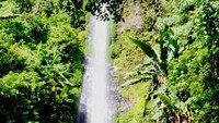 Gambar curug ke-3 yang dapat ditemui menuju Curug Cileat