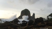 Pantai Sangiang Sirah