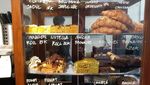 Santai Dululah di Kedai Kopi Bandung Ini