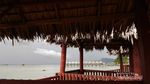 Santai Sejenak di Atas Laut Lhok Seudu yang Indah