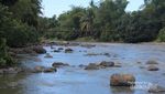 Santai Sore di Krueng Meureudu, Aceh