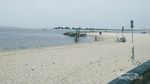 Santai Sore di Pantai Ancol