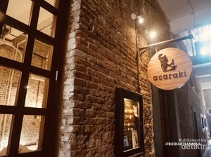 Santai Sore Sambil Menikmati Jamu di Kota Tua