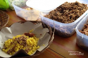 Sarapan ala Kota Sorong: Nasi Kuning Rempah