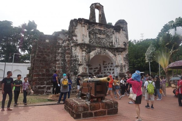 A Famosa, benteng peninggalan Portugis di Melaka