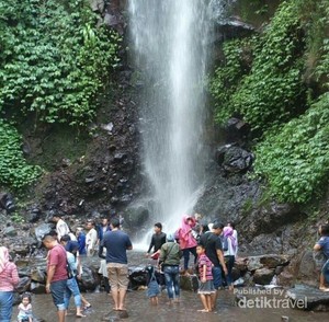 Satu Lagi Air Terjun Cantik di Jawa Timur