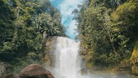 Air terjun Bumbun di Uut Murung, Murung Raya, Kalimantan Tengah.