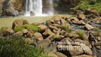 Tersembunyi dari keramaian