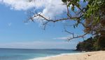 Satu Lagi Pantai Eksotis di Sulawesi