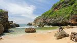 Satu Lagi yang Cantik di Gunungkidul, Pantai Wohkudu