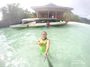 Satu Lagi yang Cantik di Sulawesi Tenggara: Pulau Hari