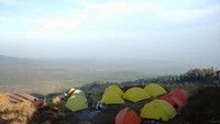 Camping ground di atas bukit