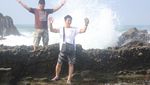 Sawarna, Suguhan Alam dari Pantai sampai Gua