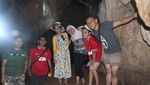 Sawarna, Suguhan Alam dari Pantai sampai Gua