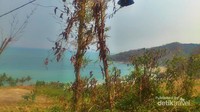 Pantai - pantai sepanjang perjalanan Pelabuhan Ratu -Sawarna