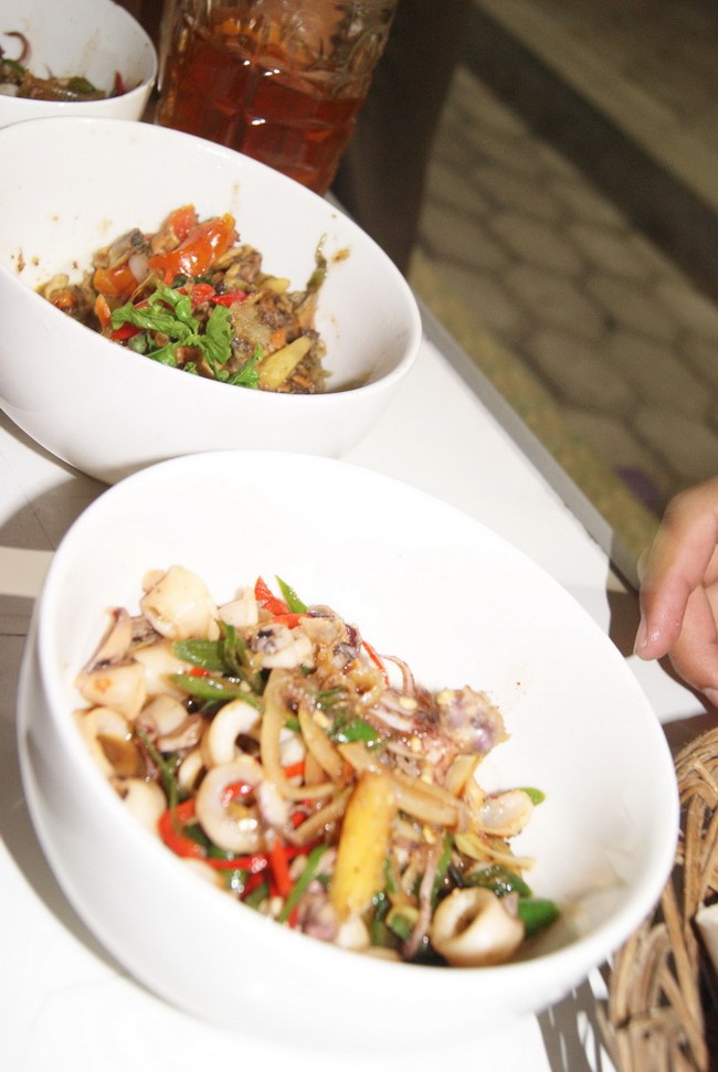 Seafood Nikmat Harga Hemat di Pondok Makan Salwa - Pantai Depok, Yogyakarta