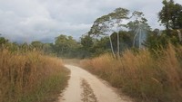 Jalan masuk ke Pantai Wagi