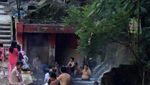 Segar! Berendam di Pemandian Guci Tegal