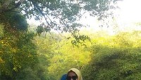 Pergi dan pulangnya naik perahu bisa foto di spot keren ini..