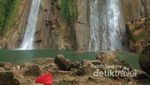 Segarnya Air Curug Cikaso
