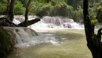 Segarnya Air Terjun Kuang Si di Luang Prabang