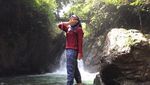 Segarnya Bermain air di Curug Putri Kencana