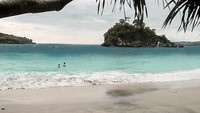 Crystal Bay yang mempesona