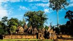 Sehari Jadi Lara Croft di Angkor Wat