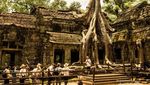 Sehari Jadi Lara Croft di Angkor Wat