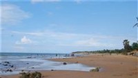 Pantai Slopeng yang indah