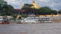 Pemandangan di sisi Laos, yang di kenal dengan Don Sao.