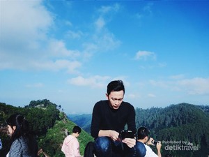 Sejuk & Hijau Tebing Keraton di Bandung