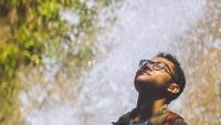 Foto di depan air terjun