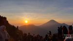 Selamat Pagi dari Bukit Sikunir
