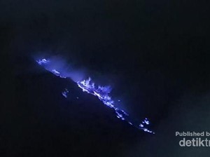 Selamat Pagi dari Kawah Ijen!