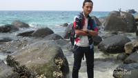 Berfoto di Pulau Pandang