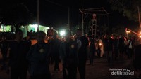 Arak-arakan Patung Bunda Maria atau Tuan Ma