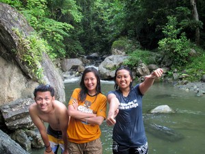 Sembat, Kolam Mungil Nan Sejuk di Sentani