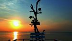 Senja Tenggelam di Pantai Tanjung Pendam