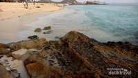 Pantai Kuta yang indah, bersih dan masih sepi
