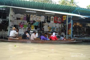 Sensasi Mencari Makanan Halal di Thailand
