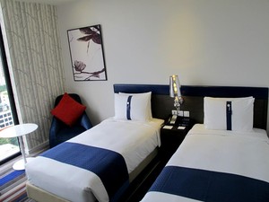 Sensasi Menginap di Hotel Holiday Inn Express Bangkok