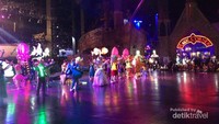 The Magical Parade of Zoo Crew