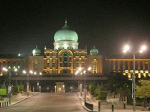 Seperti Ini Cara Malaysia Menghormati Turis Muslim
