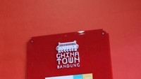 Harga tanda masuk kawasan China town.