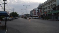 Suasana Sekitar Pasar Pagi Phuket nan Bersih