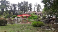 Cantiknya pemandangan di Japanese Garden