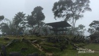 Suasana Gunung Padang