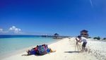 Seperti Punya Pantai Pribadi di Makassar