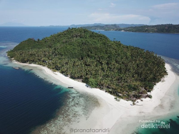 Seperti Punya Pulau Pribadi di Lampung
